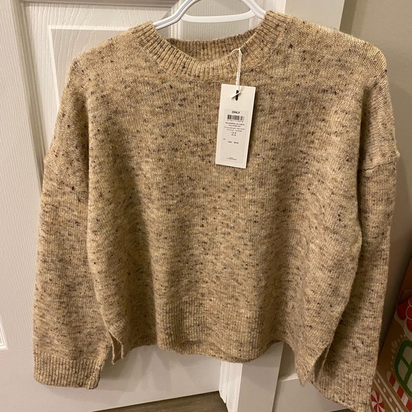 ONLY veneda o neck sweater - pumice stone BNWT - Picture 2 of 2